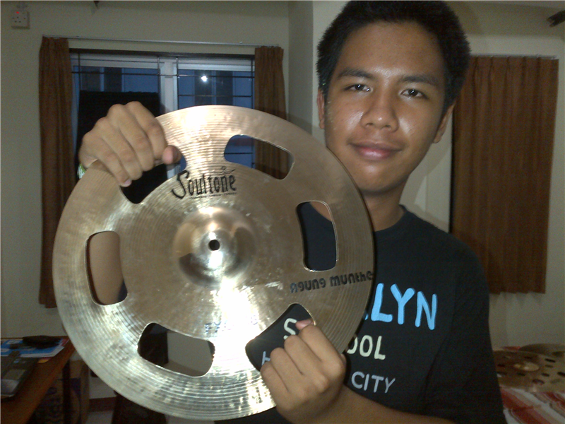 Agung Munthe | SoultoneCymbals.comAgung Munthe | SoultoneCymbals.com  